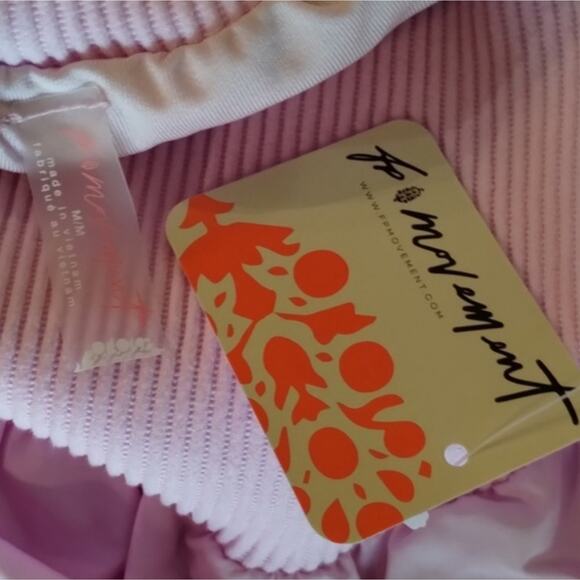 Free People Movement NWT Carpe Diem Powder Pink/ Rose Athletic Shortie Shorts M - Picture 3 of 13